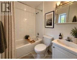301 - 5 HIGH PARK BOULEVARD, Toronto, Ontario
