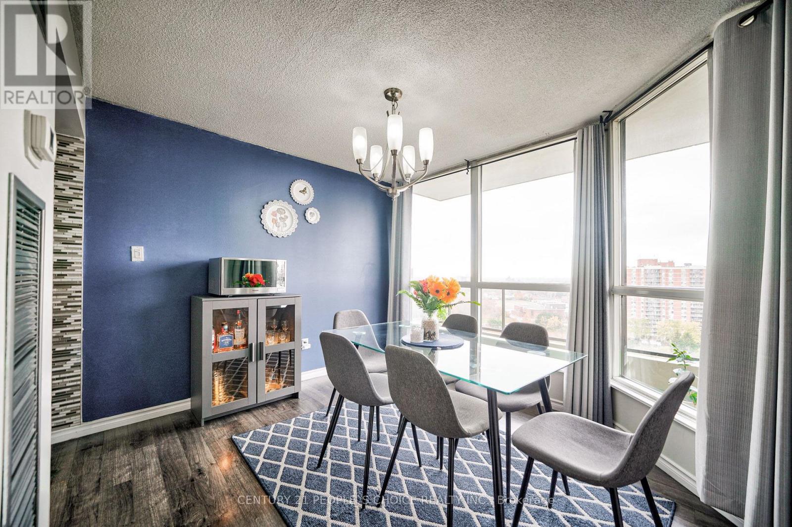 1710 - 5 Rowntree Road, Toronto, Ontario  M9V 5G9 - Photo 5 - W13850054