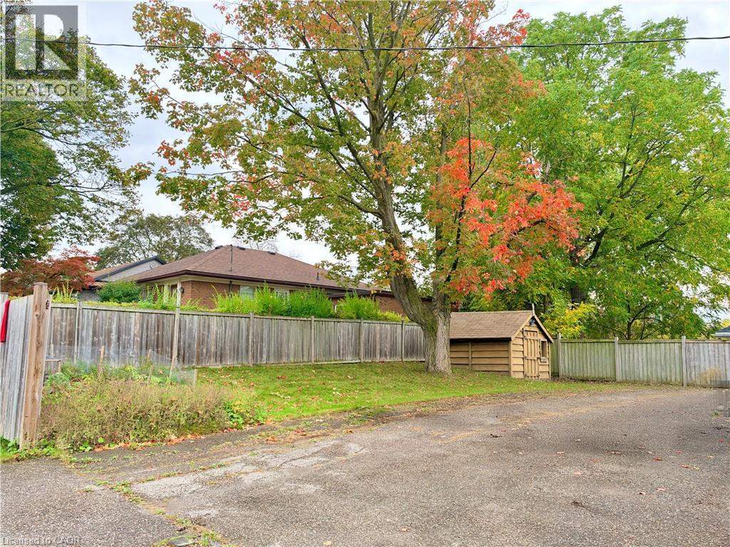 118 DOVER Street, Waterloo, Ontario