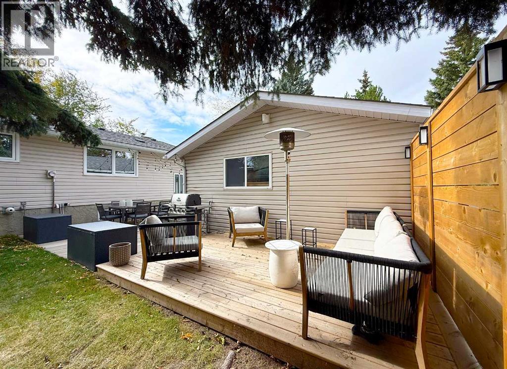 5864 Dalford Hill NW, Calgary, Alberta  T3A 1L6 - Photo 47 - A2349346