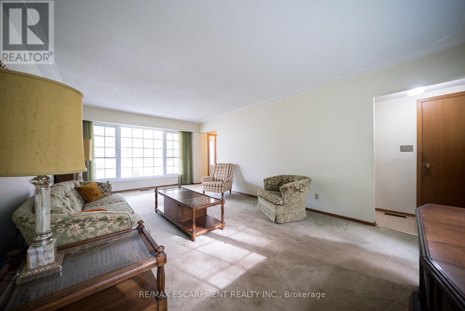 24 Japonica Crescent, Brantford, Ontario N3R 1N6 - Photo 6 - X13850028