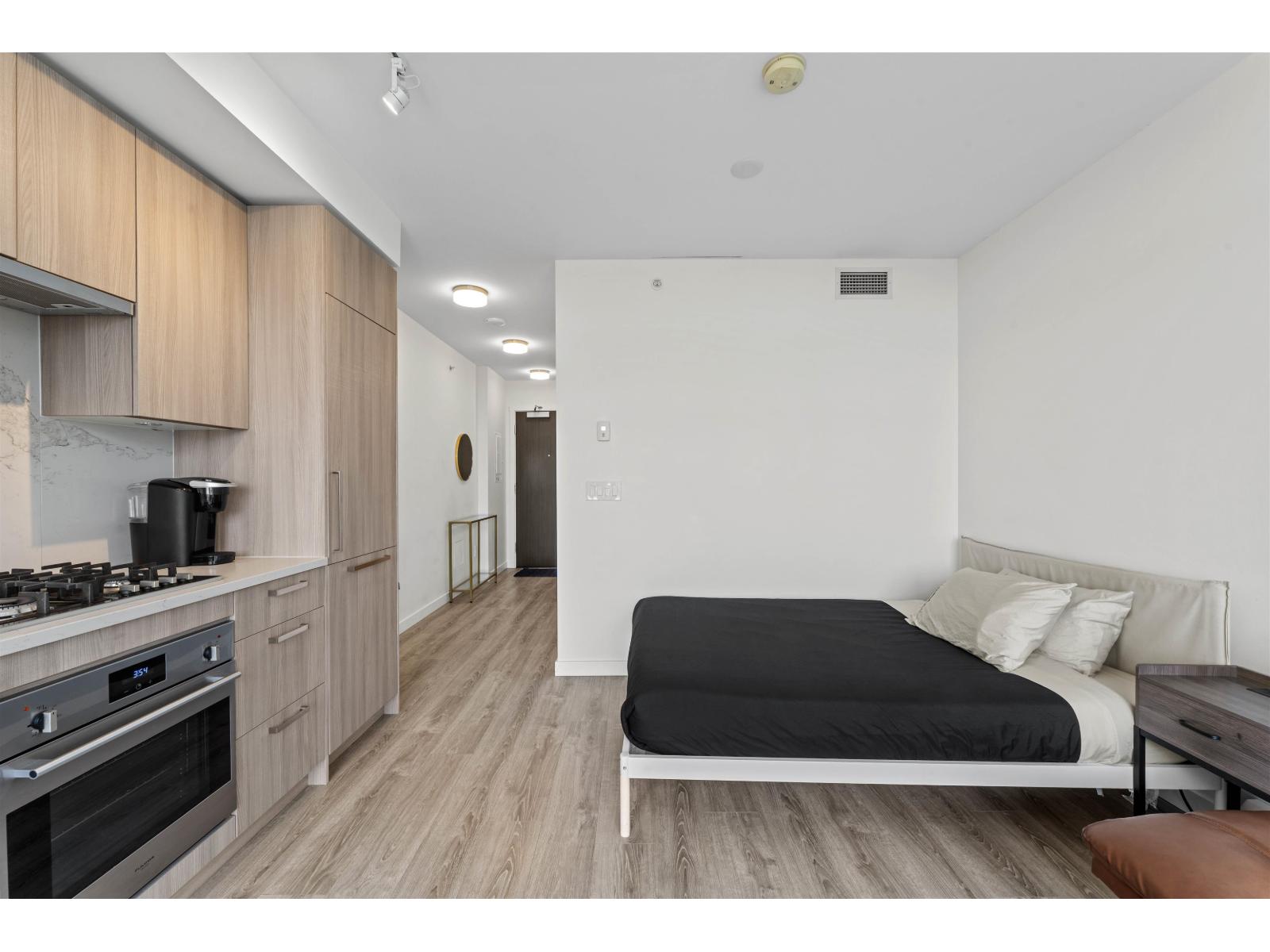 2109 13350 CENTRAL AVENUE