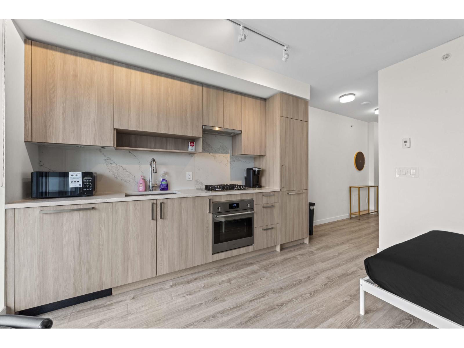 2109 13350 CENTRAL AVENUE