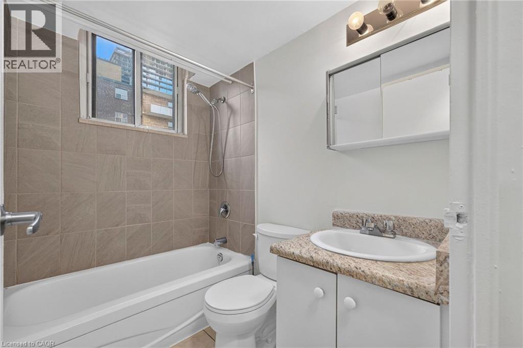 223 Jackson Street W Unit# 908, Hamilton, Ontario  L8P 4R4 - Photo 15 - 40868196