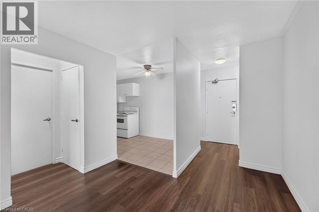 223 Jackson Street W Unit# 908, Hamilton, Ontario  L8P 4R4 - Photo 3 - 40868196