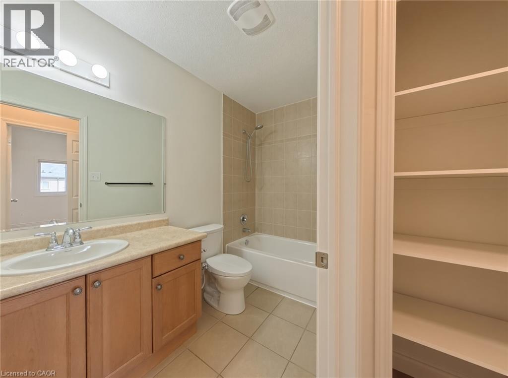 250 Parkvale Drive, Kitchener, Ontario  N2R 1Y8 - Photo 31 - 40868181