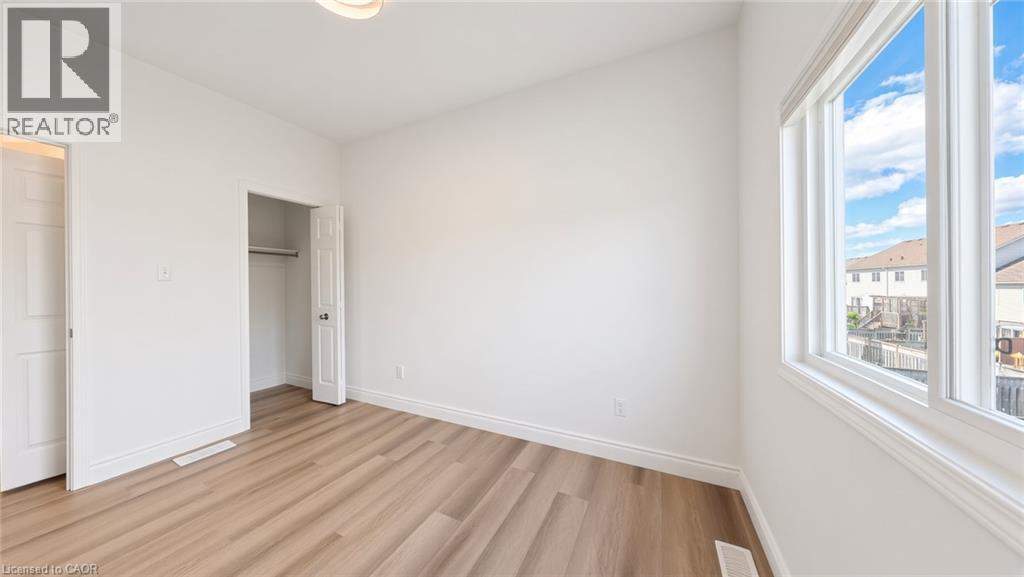 250 Parkvale Drive, Kitchener, Ontario  N2R 1Y8 - Photo 34 - 40868181