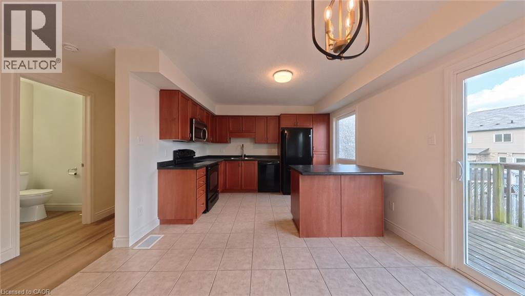 250 Parkvale Drive, Kitchener, Ontario  N2R 1Y8 - Photo 8 - 40868181