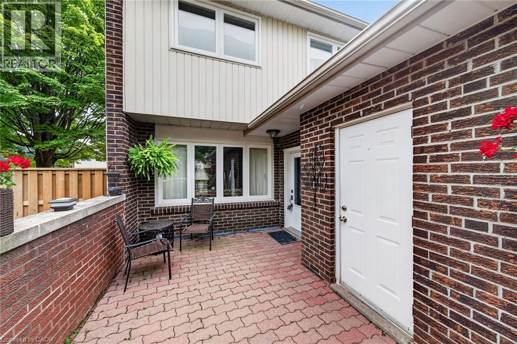 5294 Bromley Road, Burlington, Ontario L7L 3G2 - Photo 8 - 40868144