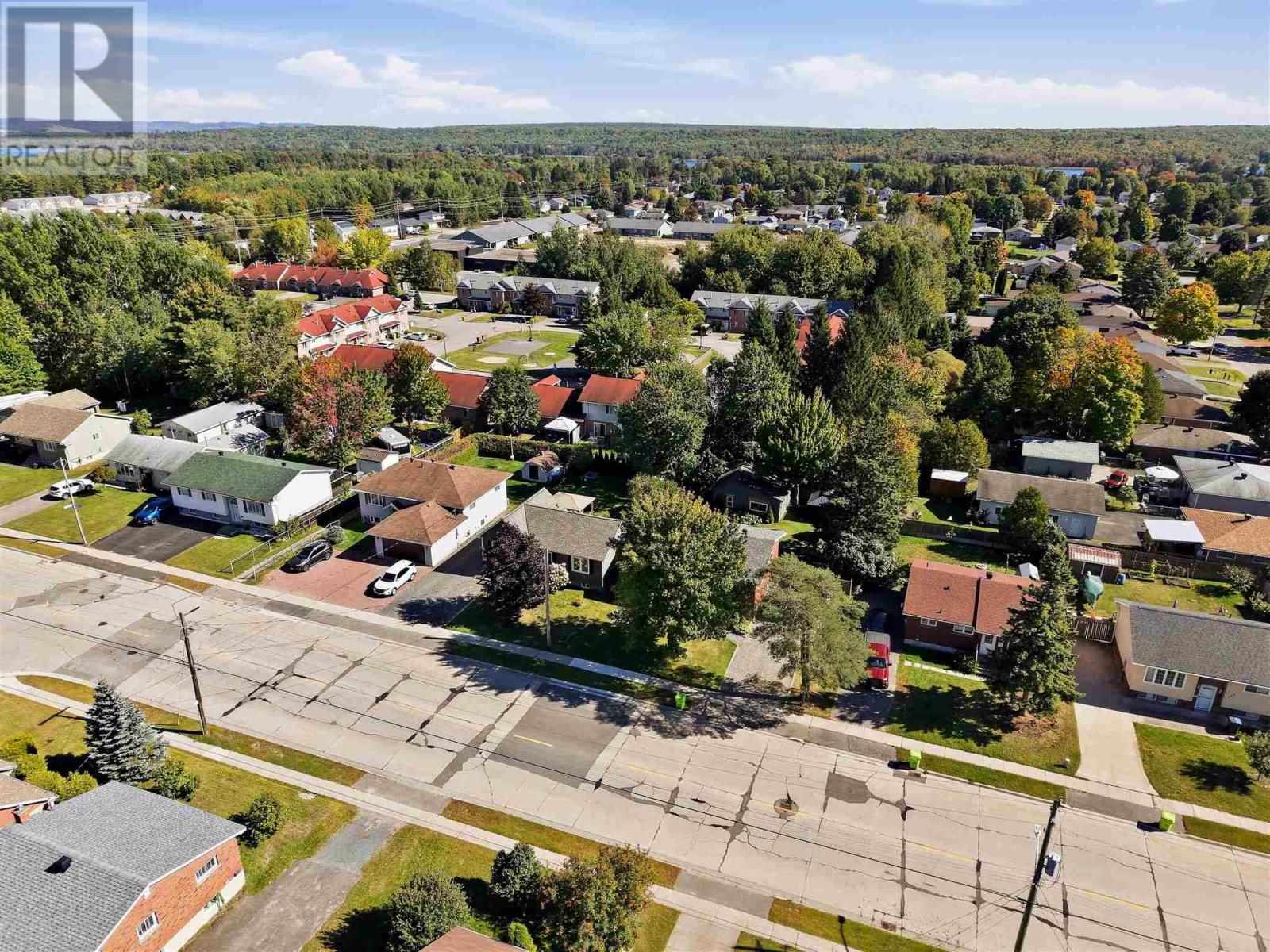435 Chambers Ave, Sault Ste. Marie, Ontario  P6A 4W4 - Photo 37 - SM262704