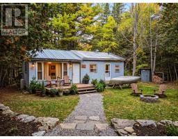 665 BATHURST LINE E, Tay Valley, Ontario