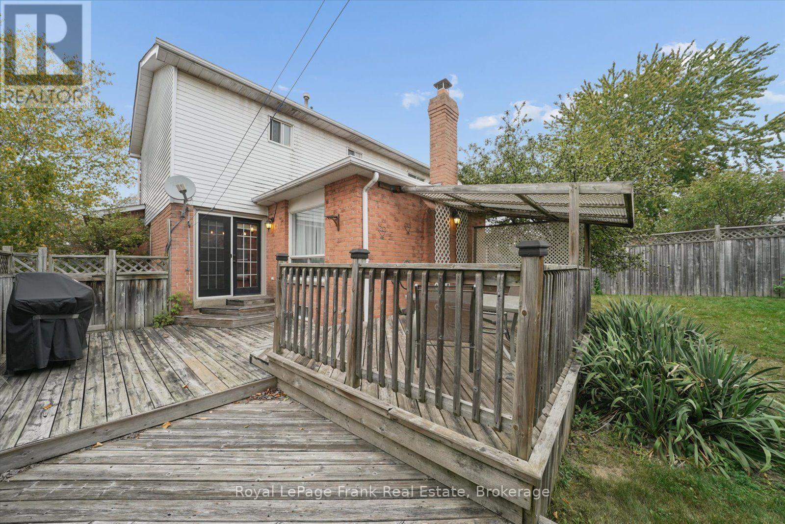 19 Long Drive, Whitby, Ontario  L1N 8E2 - Photo 23 - E13850164