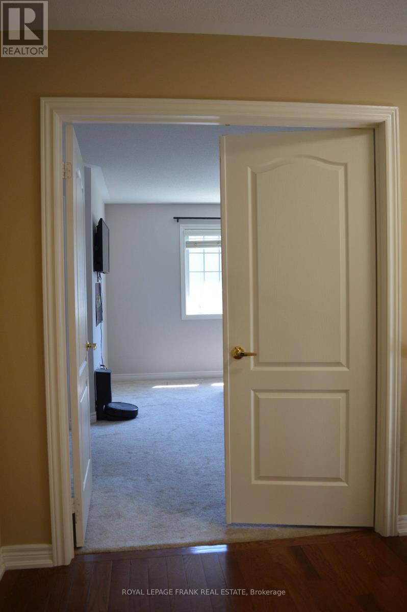 61 Summerside Avenue, Whitby, Ontario  L1R 0J9 - Photo 16 - E13850302