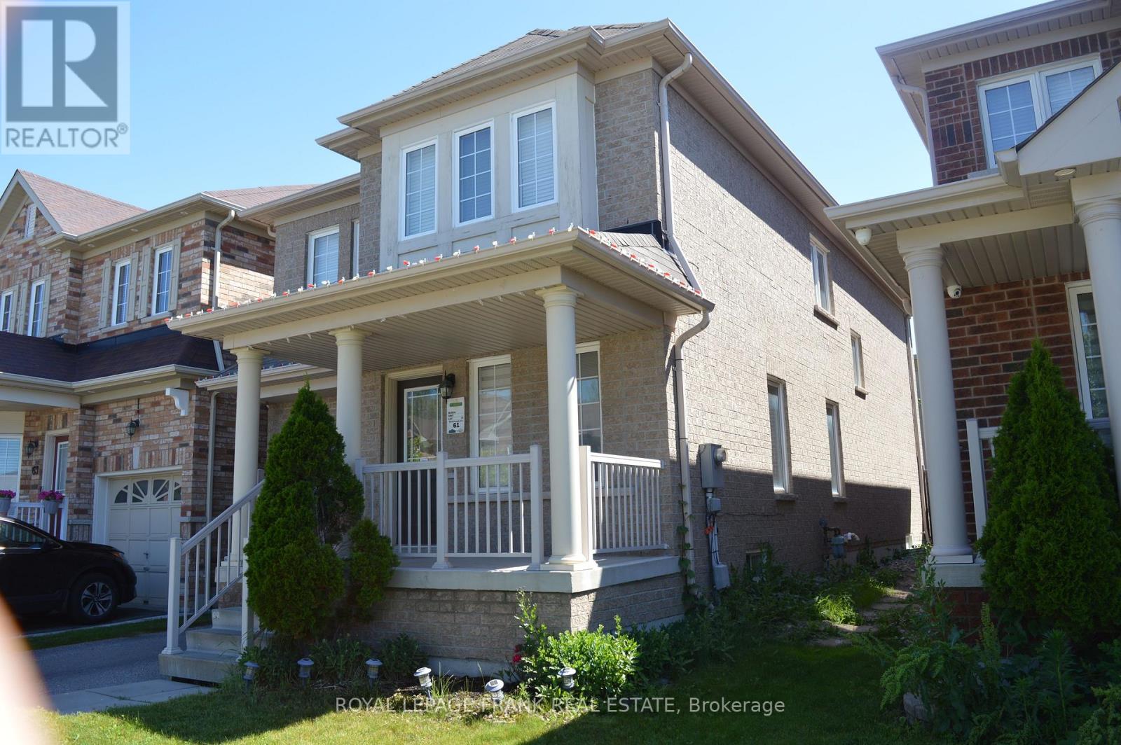 61 Summerside Avenue, Whitby, Ontario  L1R 0J9 - Photo 2 - E13850302