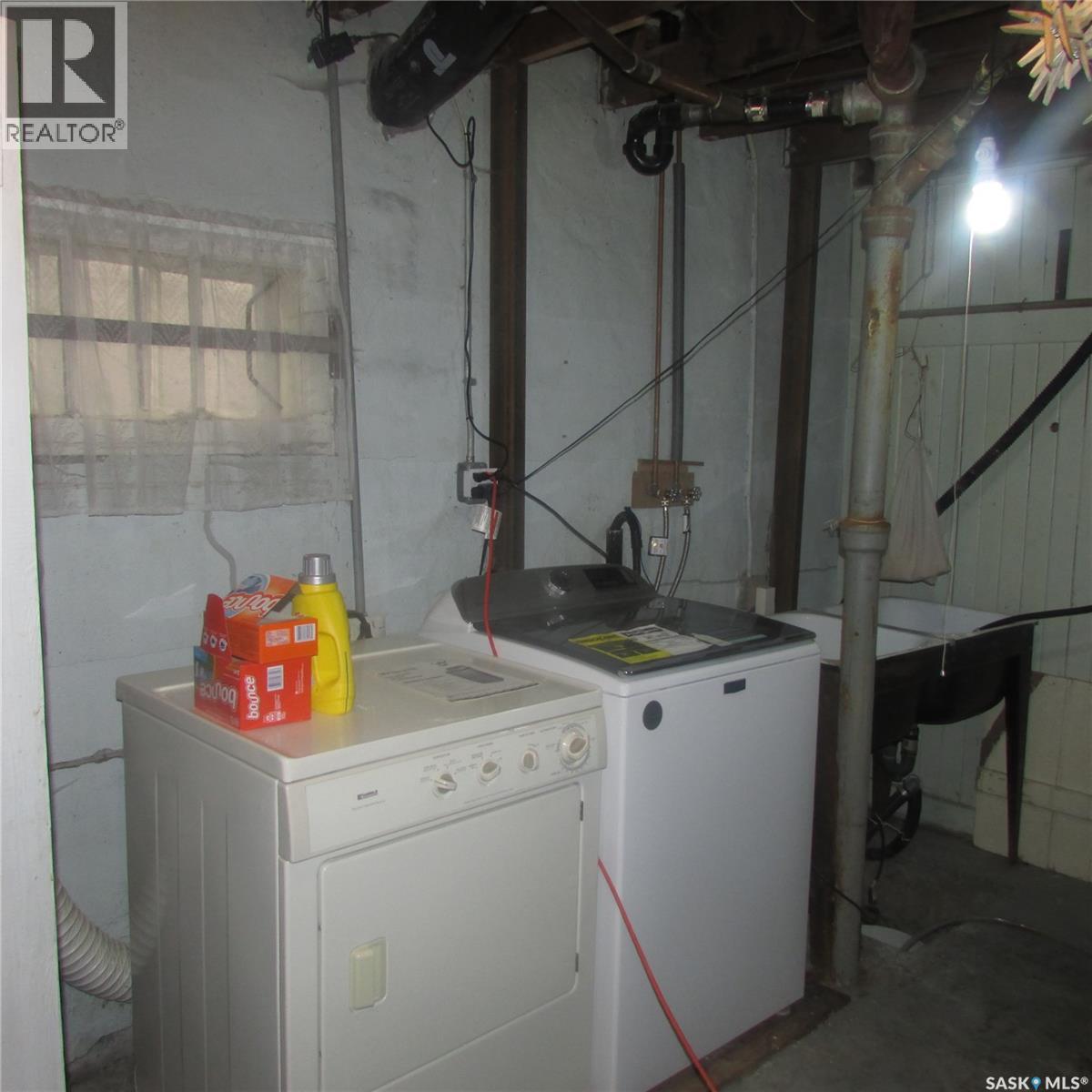 1742 Quebec Street, Regina, Saskatchewan  S4P 1J3 - Photo 14 - SK050120