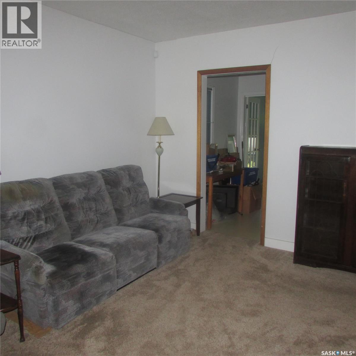 1742 Quebec Street, Regina, Saskatchewan  S4P 1J3 - Photo 9 - SK050120