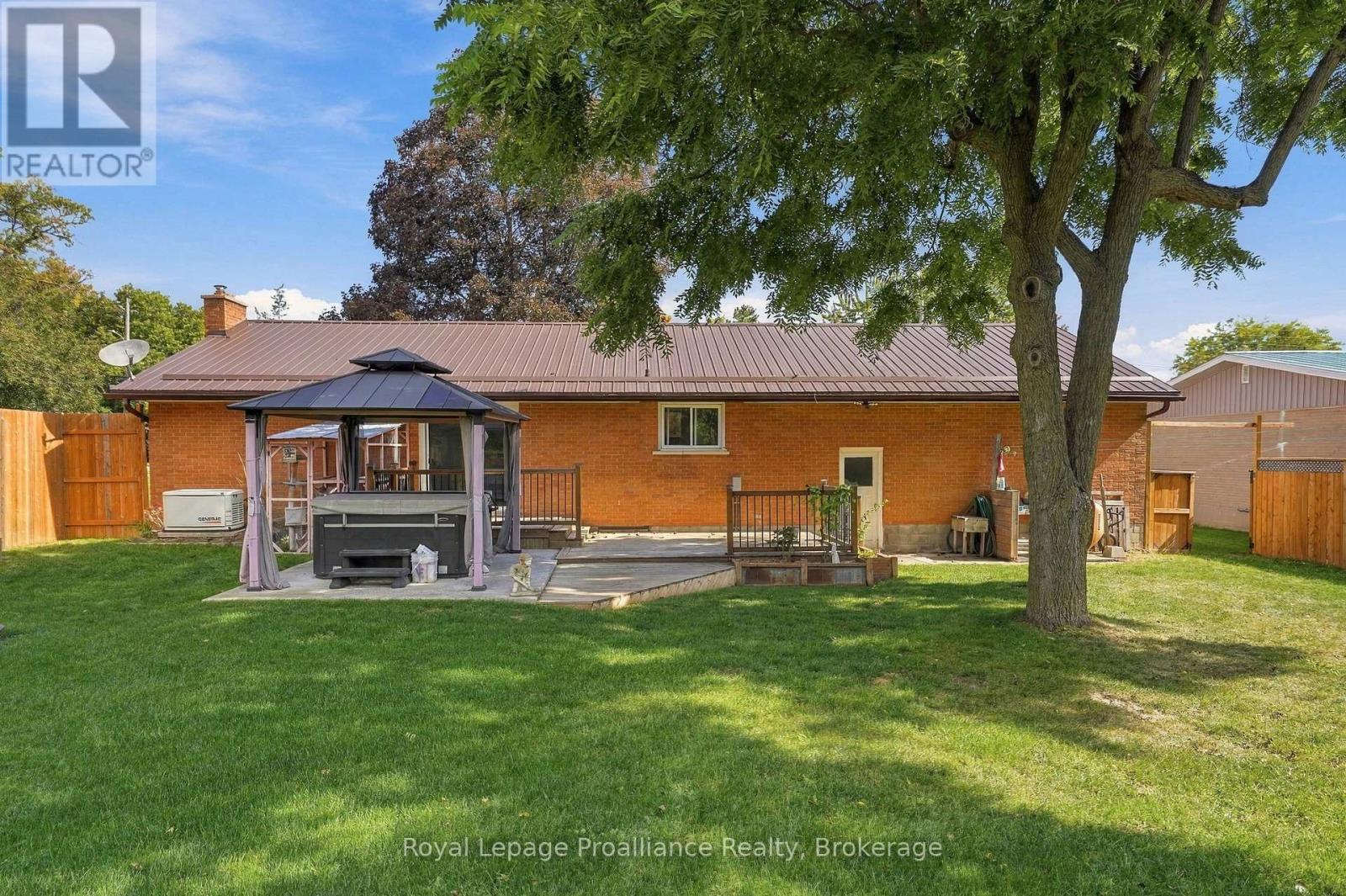 619 Ashley Street, Belleville, Ontario  K0K 2B0 - Photo 36 - X13850110