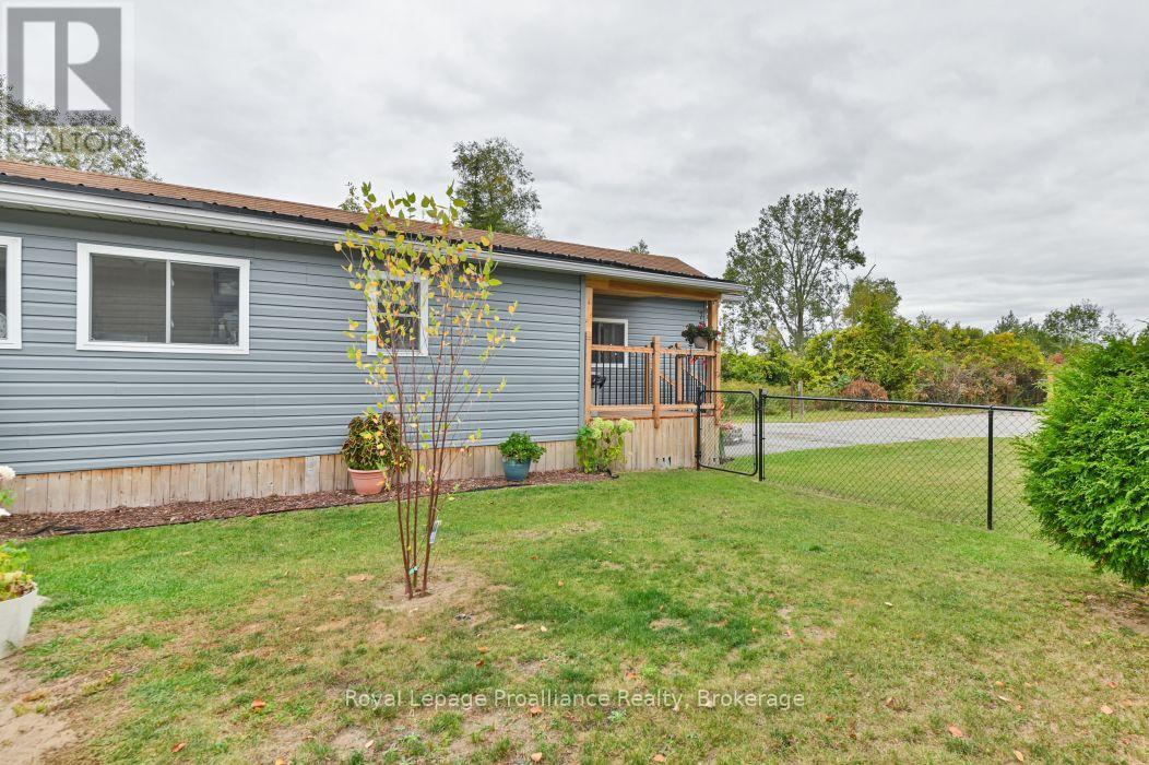 125 - 529 Old Highway 2, Quinte West, Ontario  K8V 5P5 - Photo 32 - X13850188