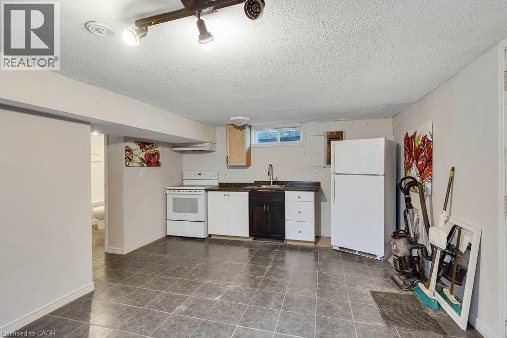 797 Hamilton Road, London, Ontario  N5Z 1V2 - Photo 16 - 40867837