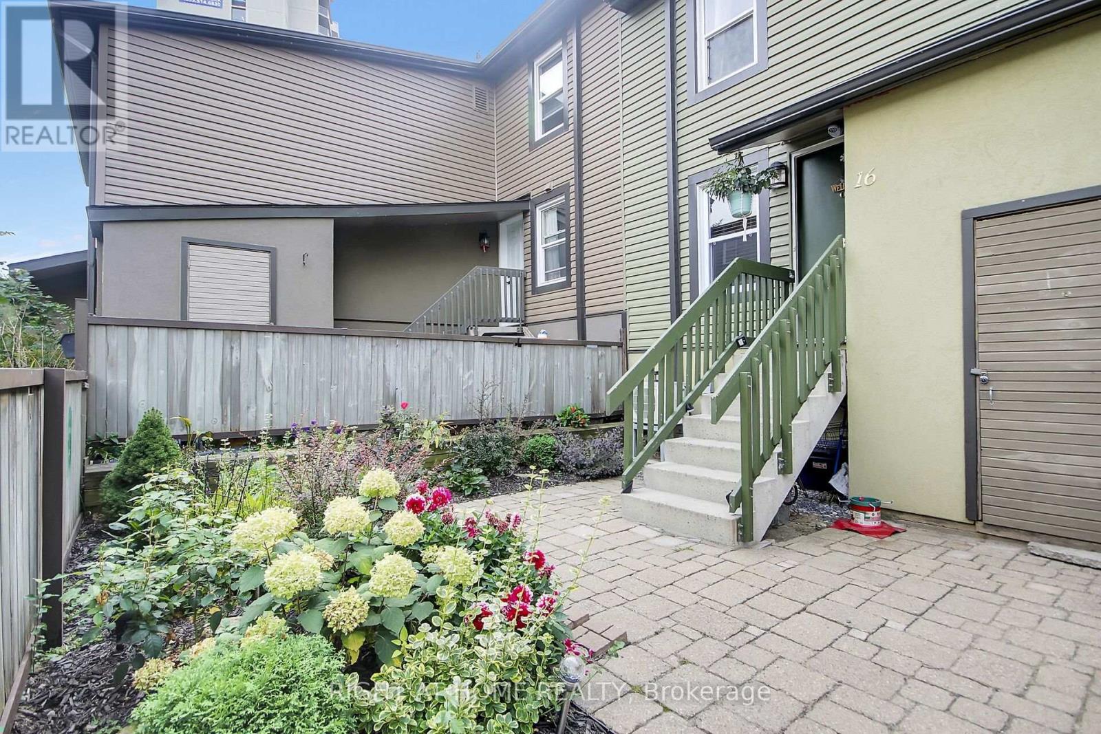 16 - 1250 Mcwatters Road N, Ottawa, Ontario  K2C 3P5 - Photo 2 - X13850328