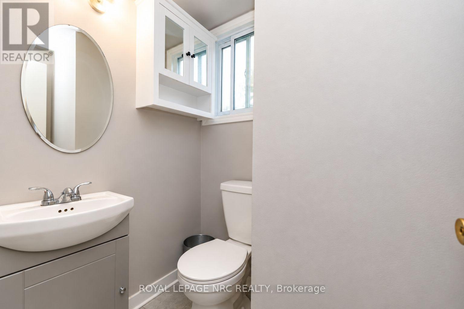 8 - 161 Berkindale Drive, Hamilton, Ontario  L8E 1M6 - Photo 3 - X13850222