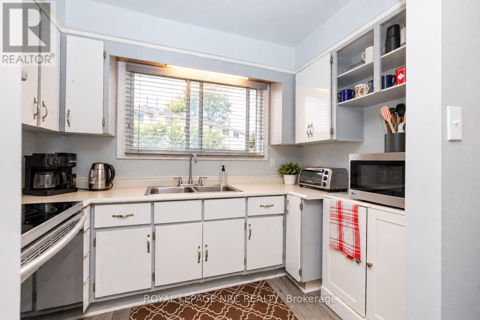 8 - 161 Berkindale Drive, Hamilton, Ontario  L8E 1M6 - Photo 6 - X13850222