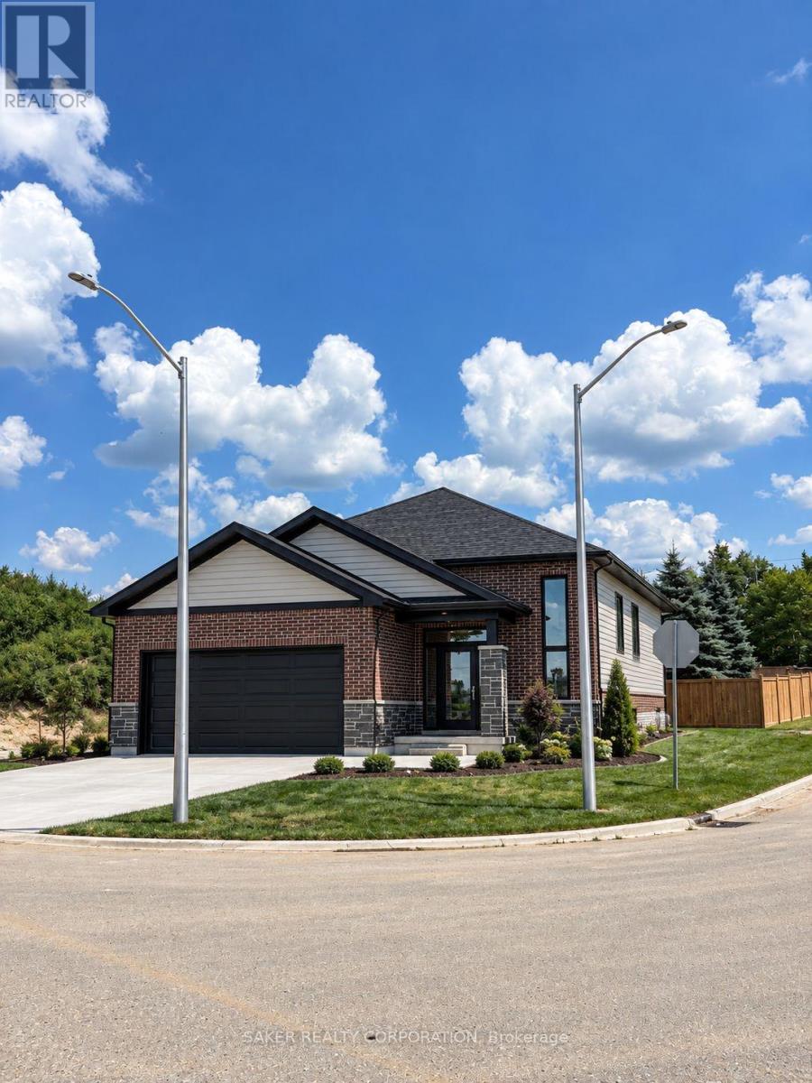 547 REGENT STREET, Strathroy-Caradoc, Ontario