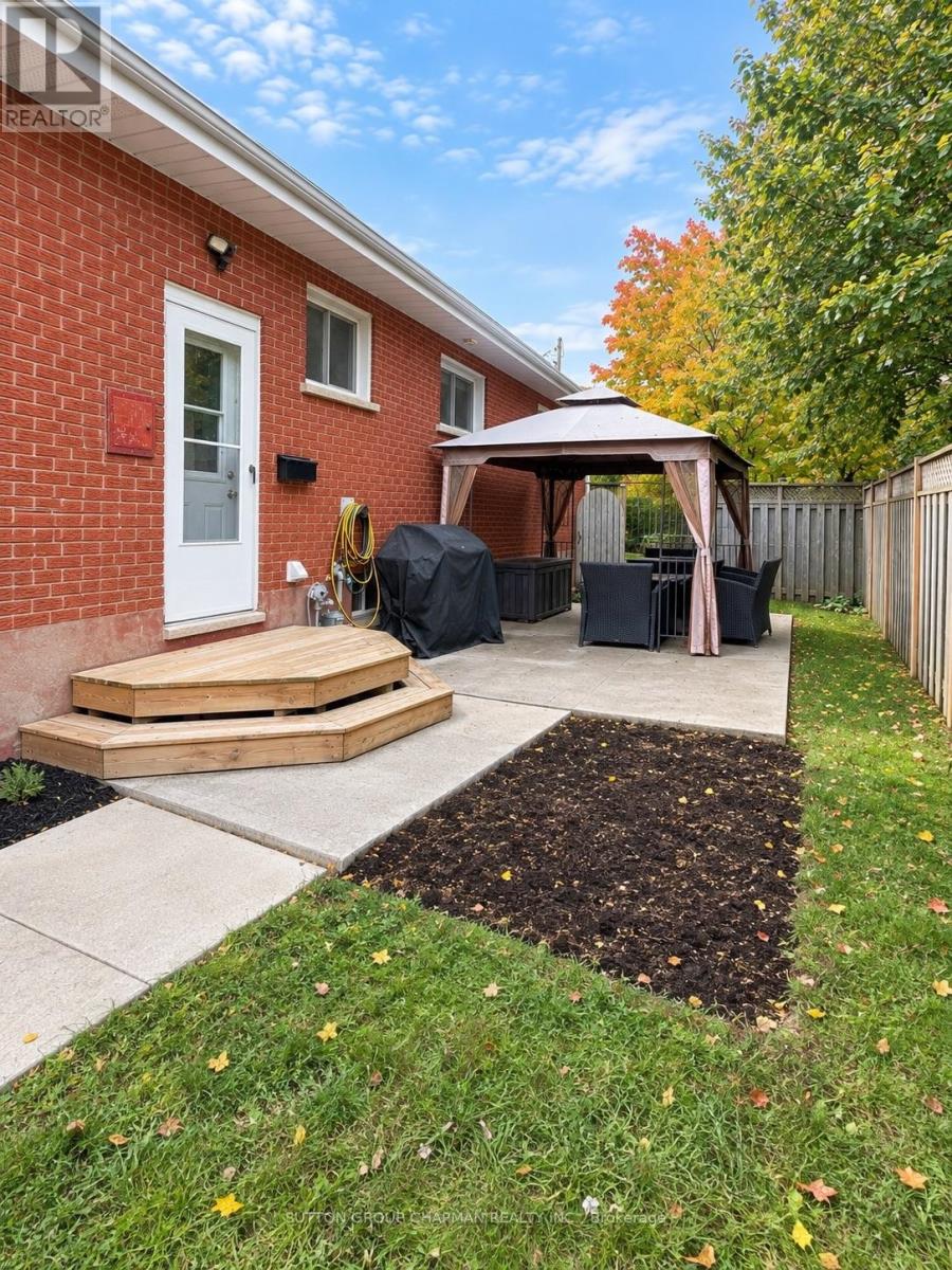 B - 43 Frontenac Road, London South, Ontario  N5Z 3Y5 - Photo 4 - X13850206