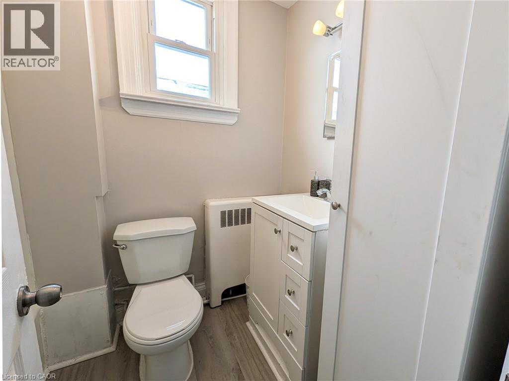 12 East 24th Street Unit# Upper, Hamilton, Ontario  L8V 2X7 - Photo 10 - 40867978