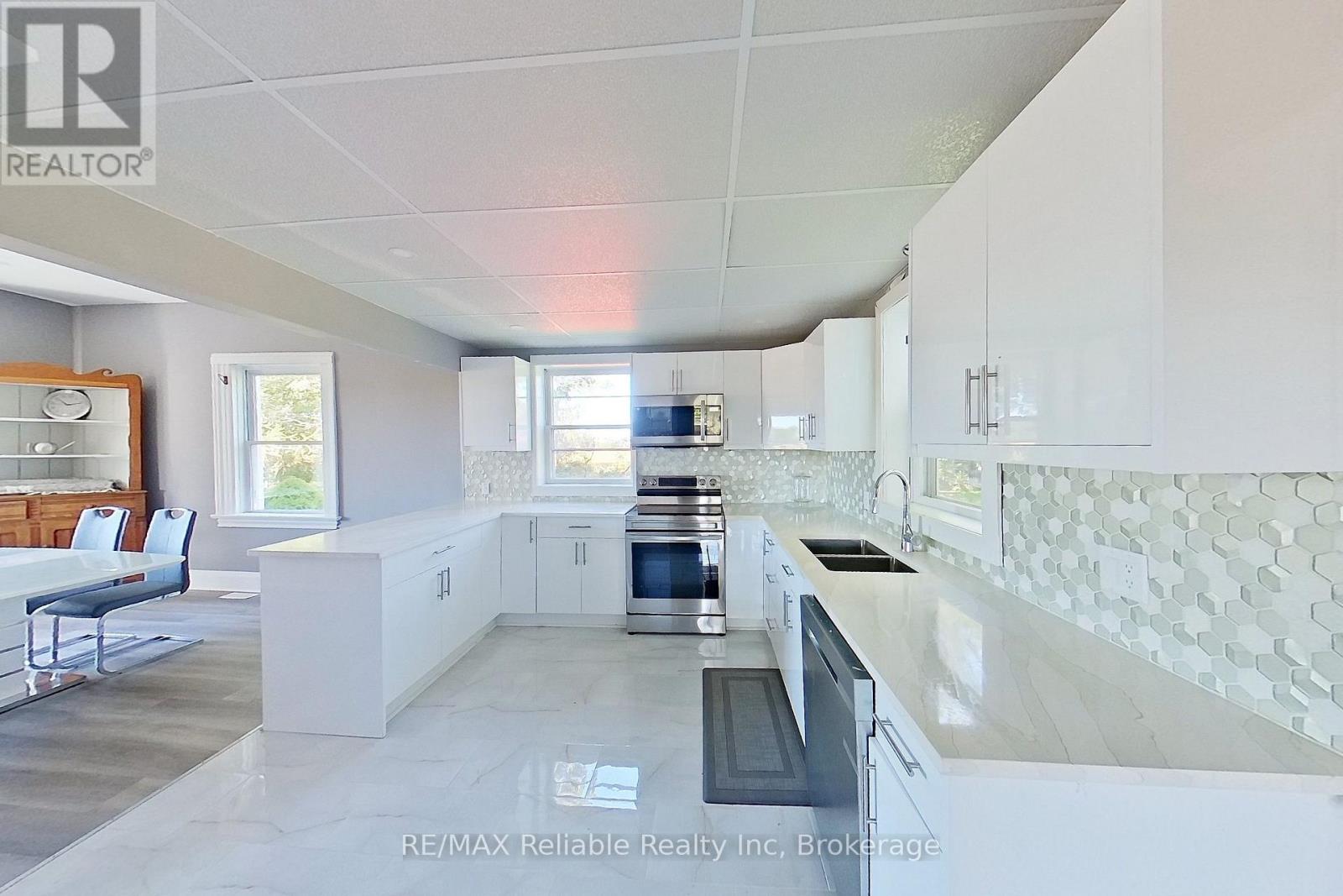 79888 Bluewater Highway, Central Huron, Ontario  N7A 3X8 - Photo 23 - X13850108