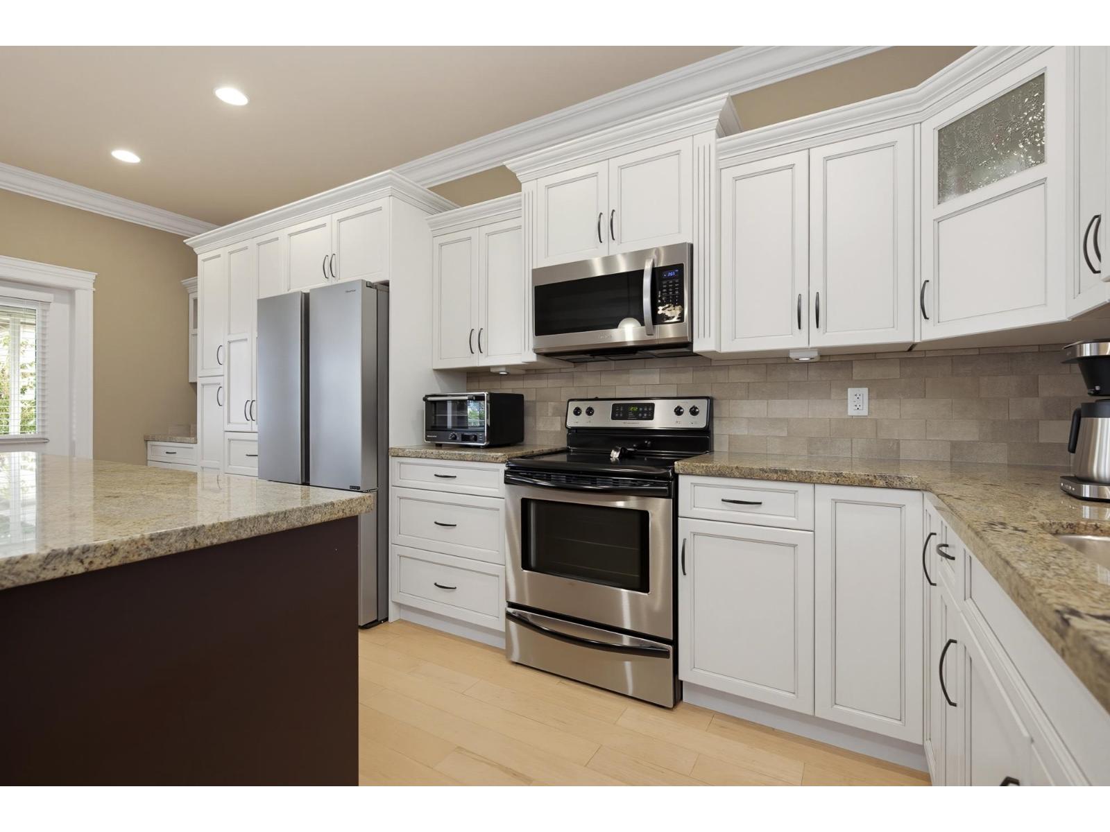 34493 MARCLIFFE PLACE