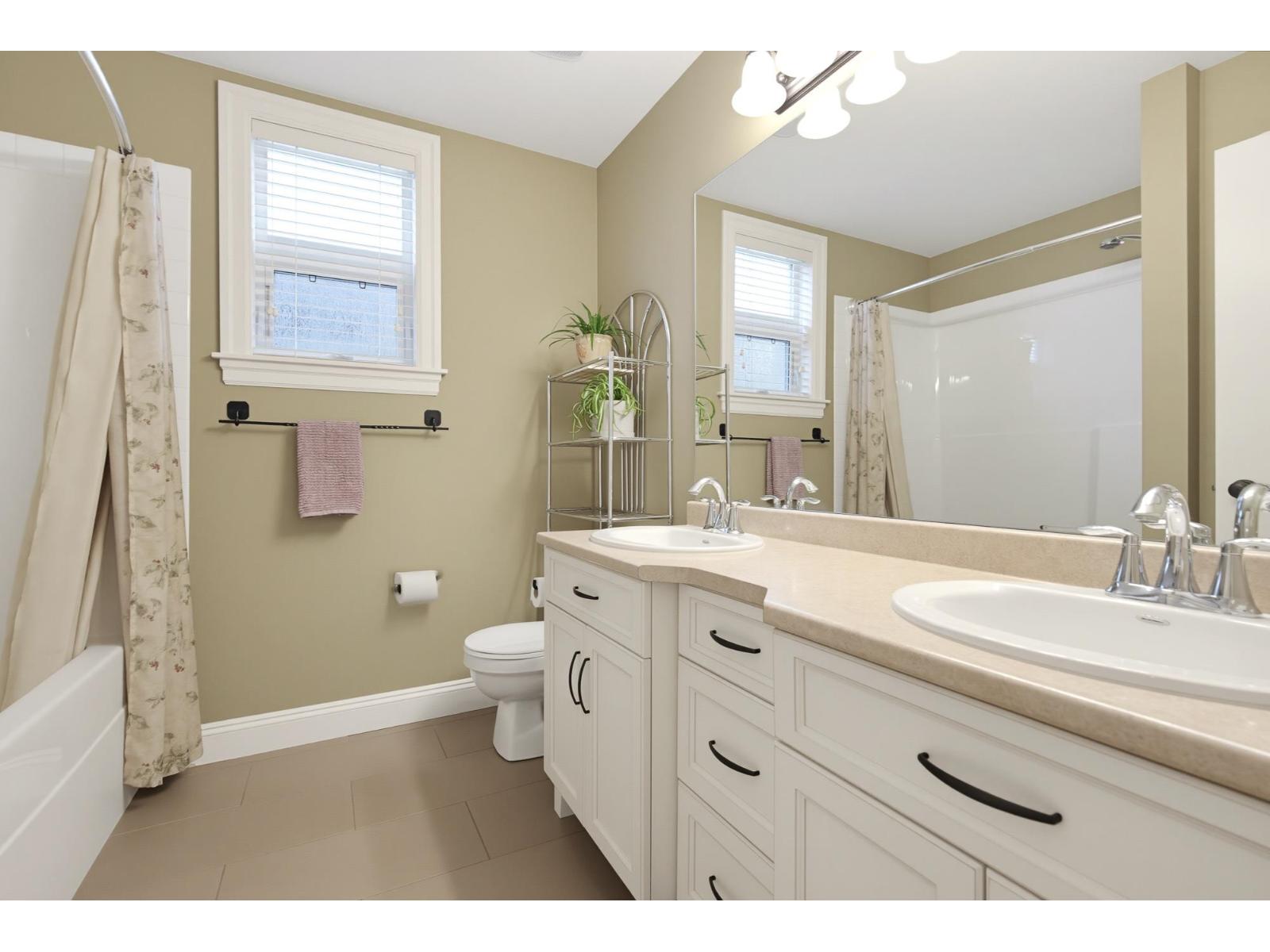 34493 MARCLIFFE PLACE