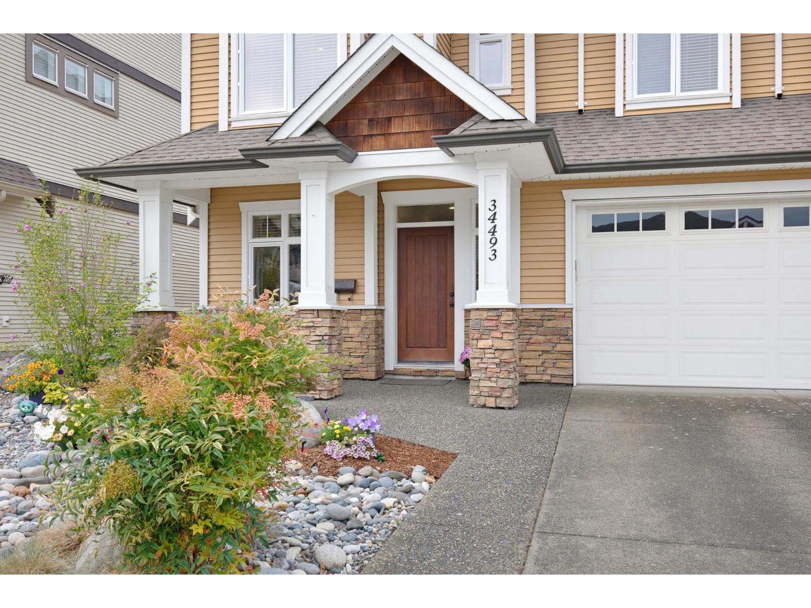 34493 MARCLIFFE PLACE