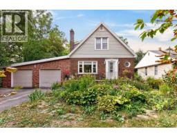 64 TWEEDSMUIR Avenue, Dundas, Ontario