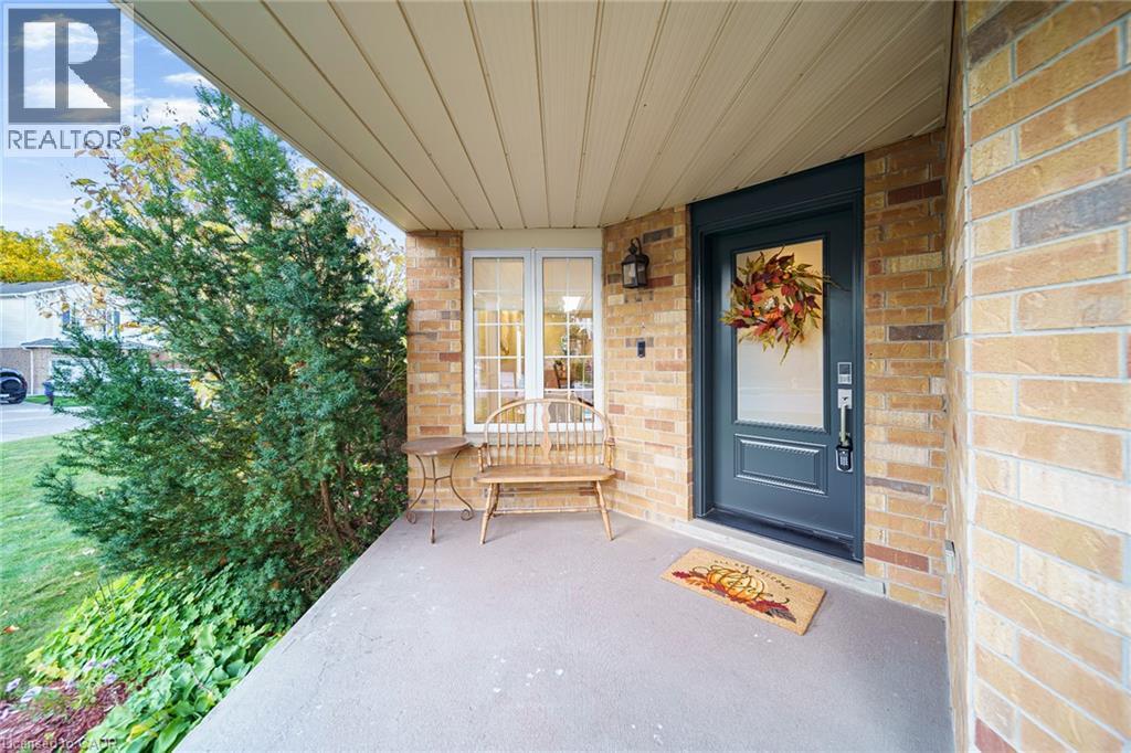 99 Beechmanor Crescent, Kitchener, Ontario  N2N 3H5 - Photo 5 - 40867233