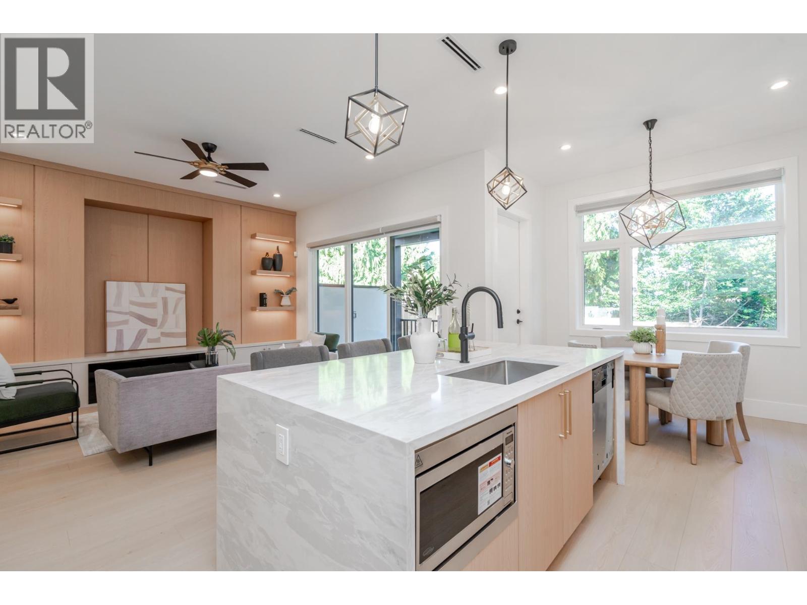 5301 3rd Avenue, Tsawwassen, British Columbia  V4M 1E8 - Photo 11 - R3170816