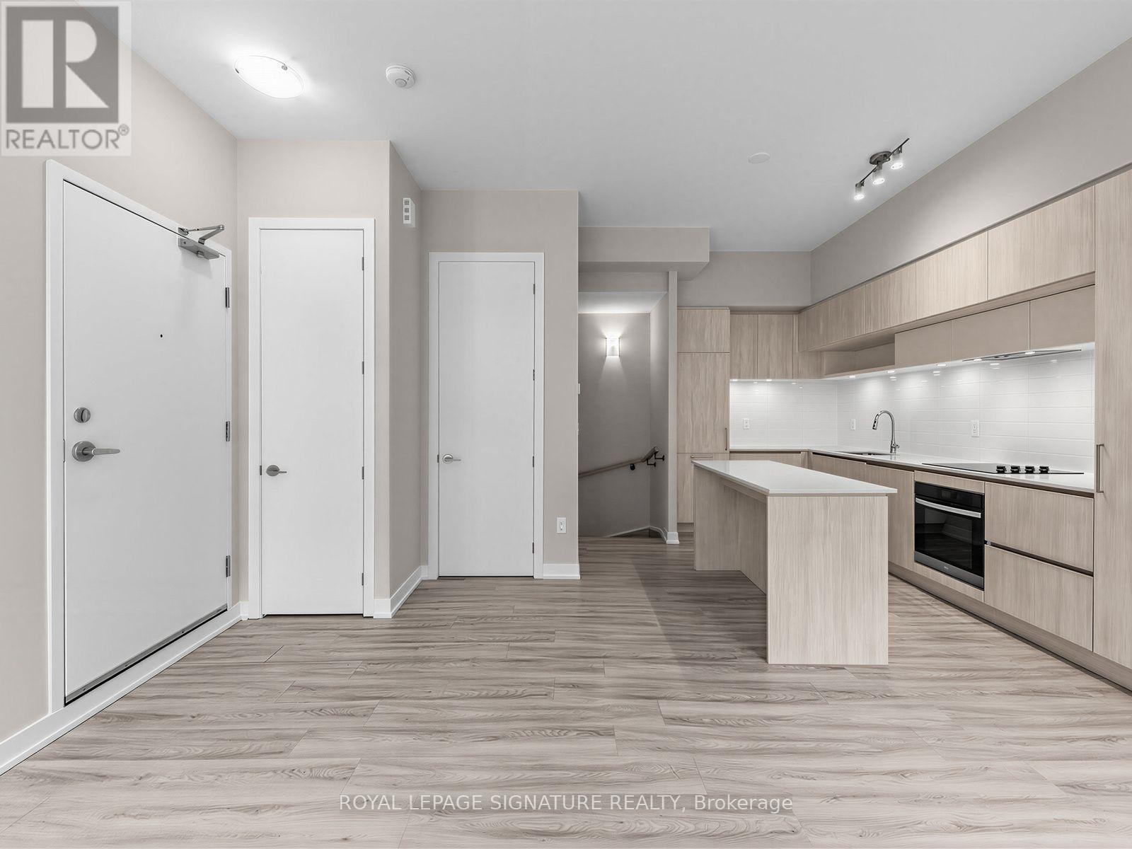 1014 - 14 David Eyer Road, Richmond Hill, Ontario  L4S 0N4 - Photo 13 - N13850138