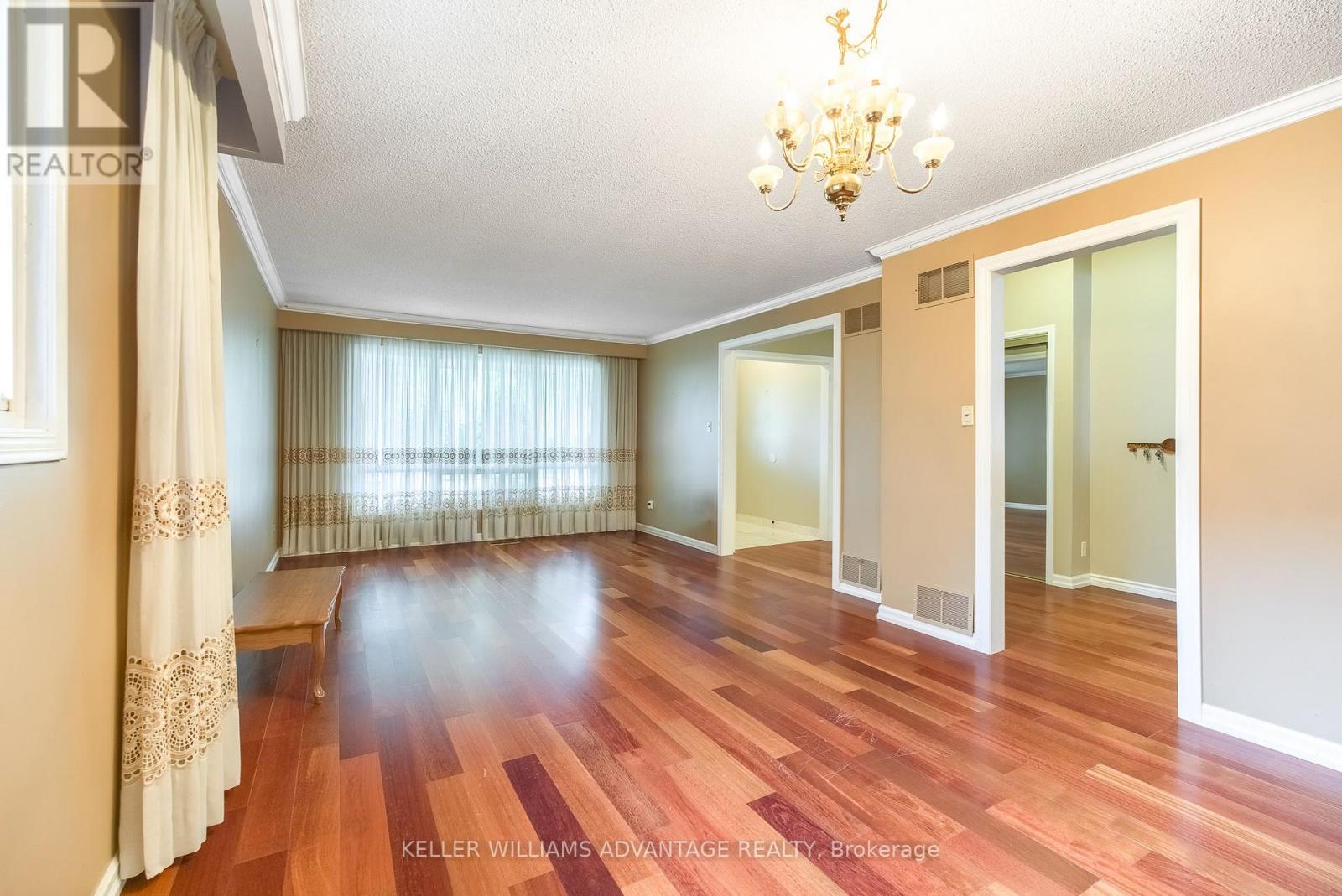 68 Fullerton Crescent, Markham, Ontario  L3R 3G5 - Photo 3 - N13850348