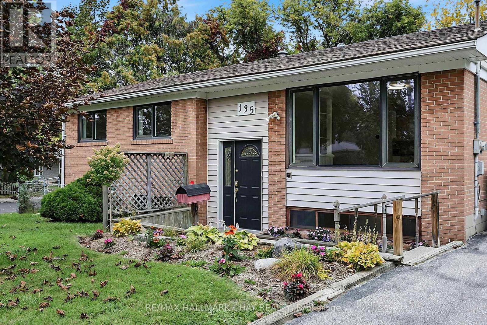 135 Peter Street, East Gwillimbury, Ontario  L9N 1L2 - Photo 5 - N13850352