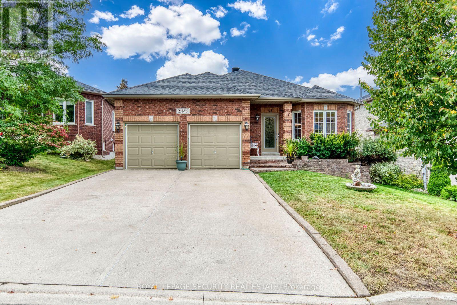 25 Pinecliff Crescent, Barrie (Ardagh), Ontario  L4N 5V2 - Photo 2 - S13850400