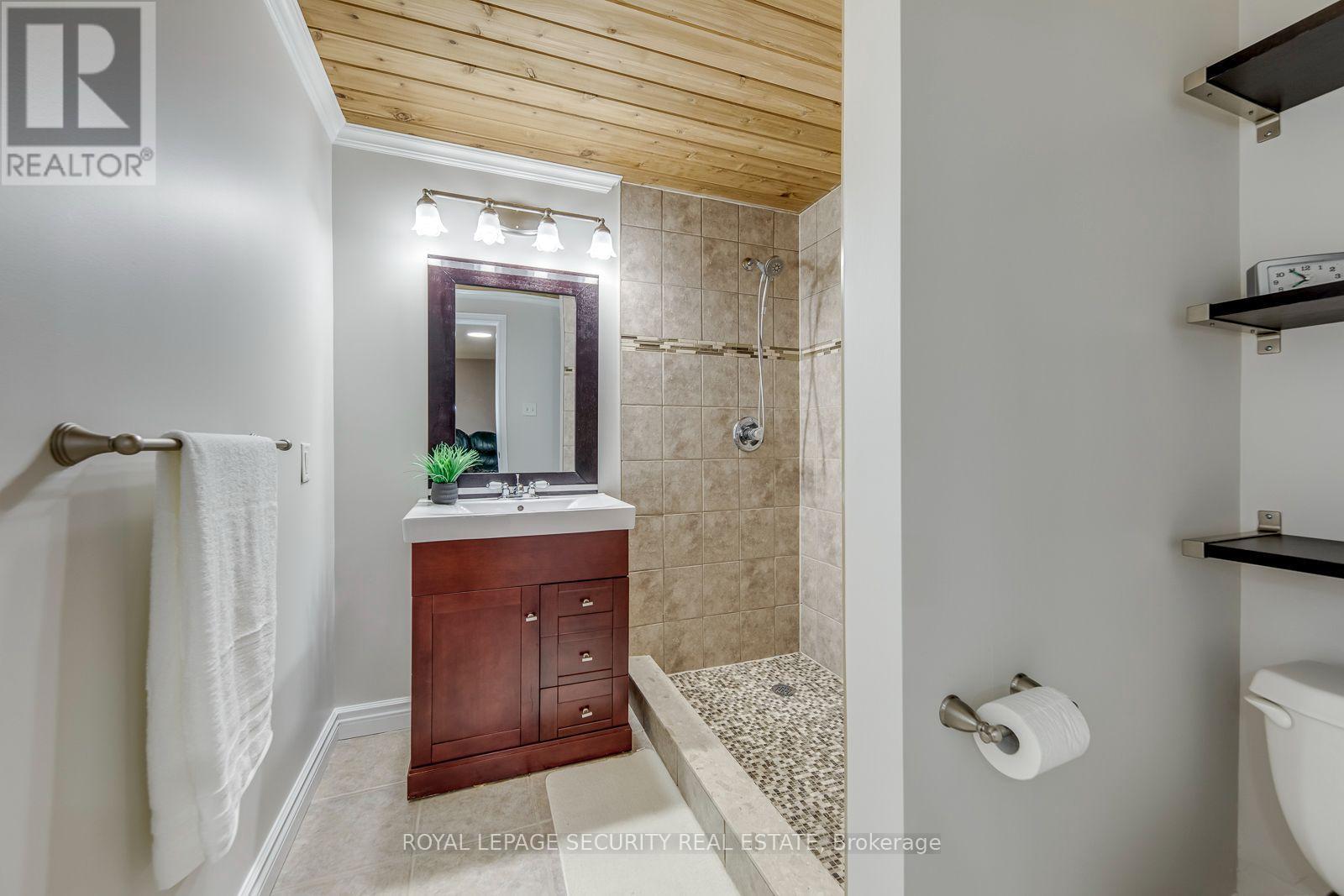 25 Pinecliff Crescent, Barrie (Ardagh), Ontario  L4N 5V2 - Photo 41 - S13850400