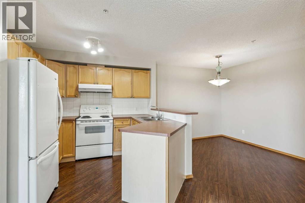 1107, 950 Arbour Lake Road NW
