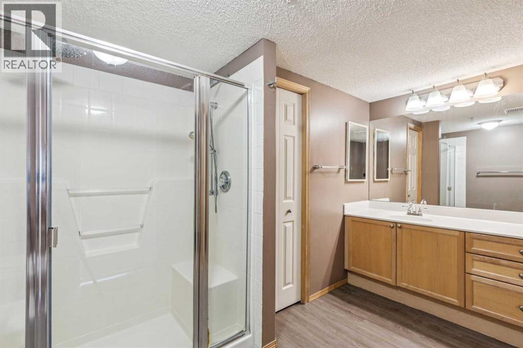 1107, 950 Arbour Lake Road NW