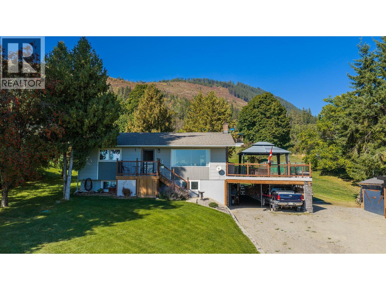 960 MONROSE Road, Wynndel, British Columbia