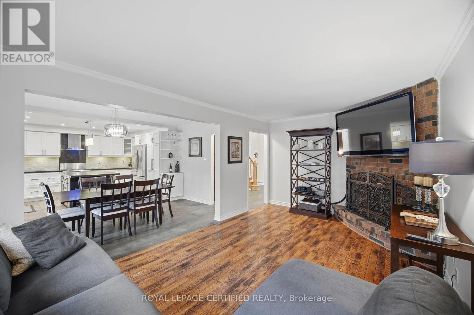 8 Wishart Place, Brampton, Ontario  L6Z 3H5 - Photo 13 - W13850418