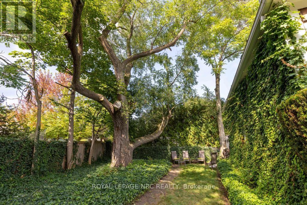 7 Christopher Street, Niagara-On-The-Lake, Ontario  L0S 1J0 - Photo 47 - X13718354