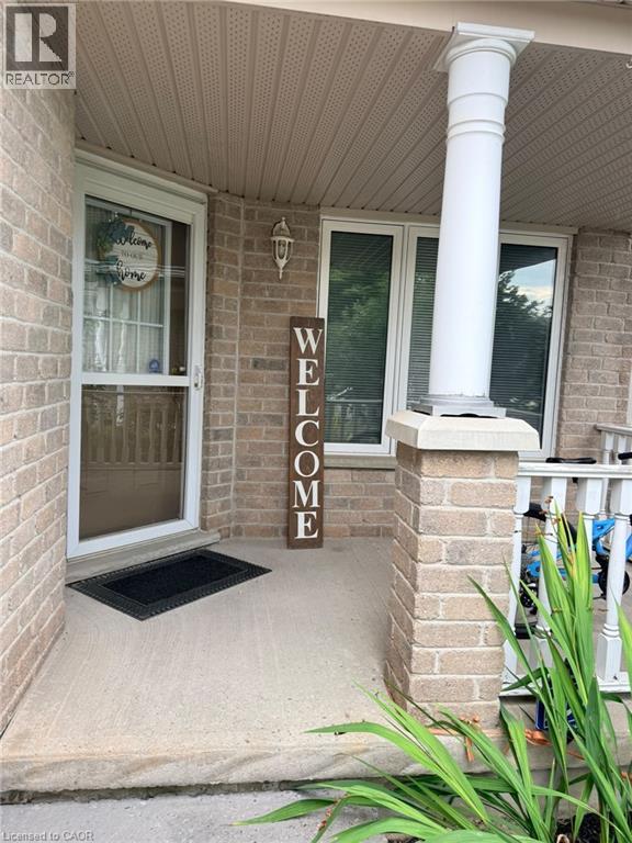 424 Newport Drive, Cambridge, Ontario  N3H 5S6 - Photo 3 - 40868166