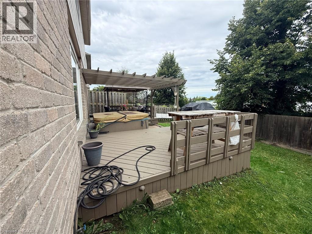 424 Newport Drive, Cambridge, Ontario  N3H 5S6 - Photo 35 - 40868166