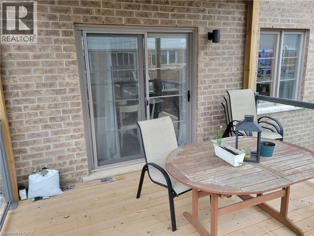 205 West Oak Trail Unit# #50, Kitchener, Ontario  N2R 0R9 - Photo 11 - 40868045