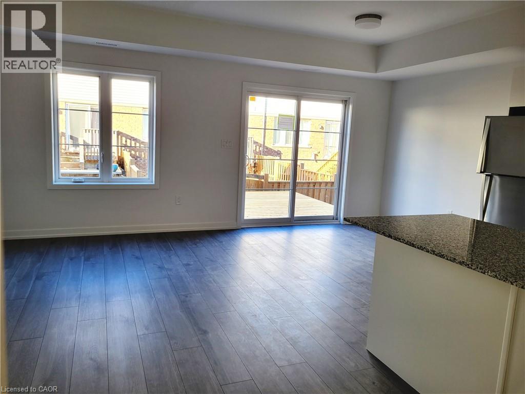 205 West Oak Trail Unit# #50, Kitchener, Ontario  N2R 0R9 - Photo 4 - 40868045